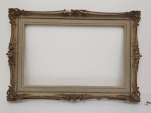 repairing damaged picture frames